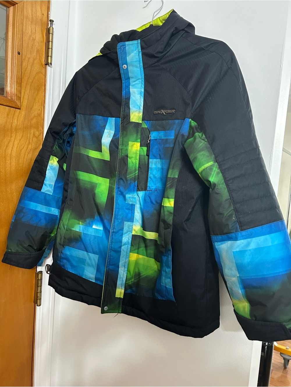 Zero x posur boarding co Kids Black & Blue Geometric Snow Jacket -
